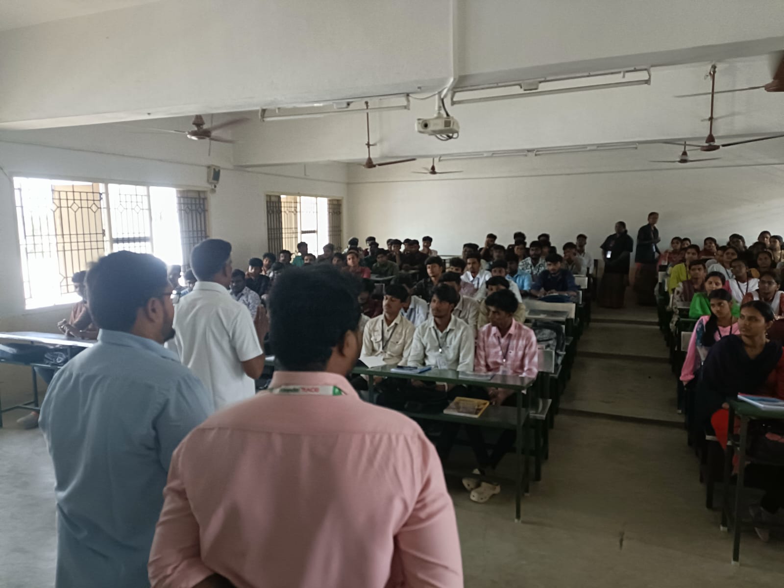 RACE INSTUTE 3 YEAR Placement class