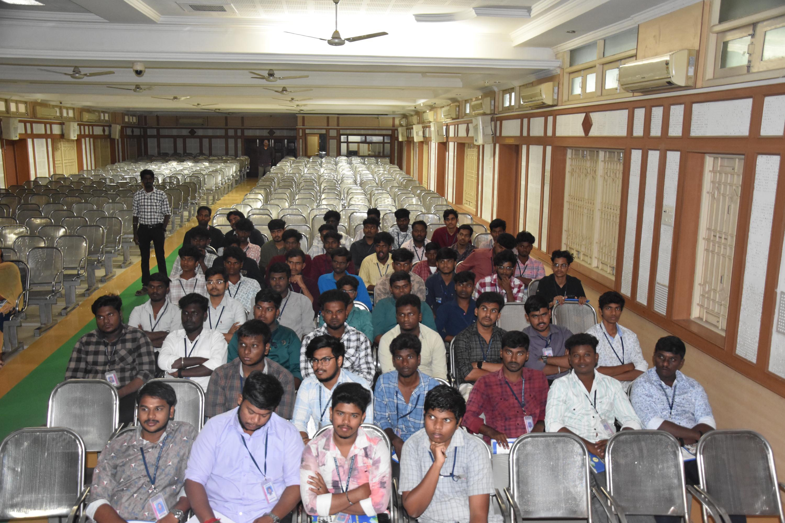 GLOBAL CAREERS WITH COMMERCE PROFESSIONAL PATHWAYS